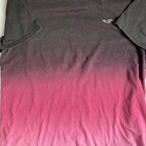 3/$23 Hollister Mens SS T-shirt, Black fades to Pink, Size Medium